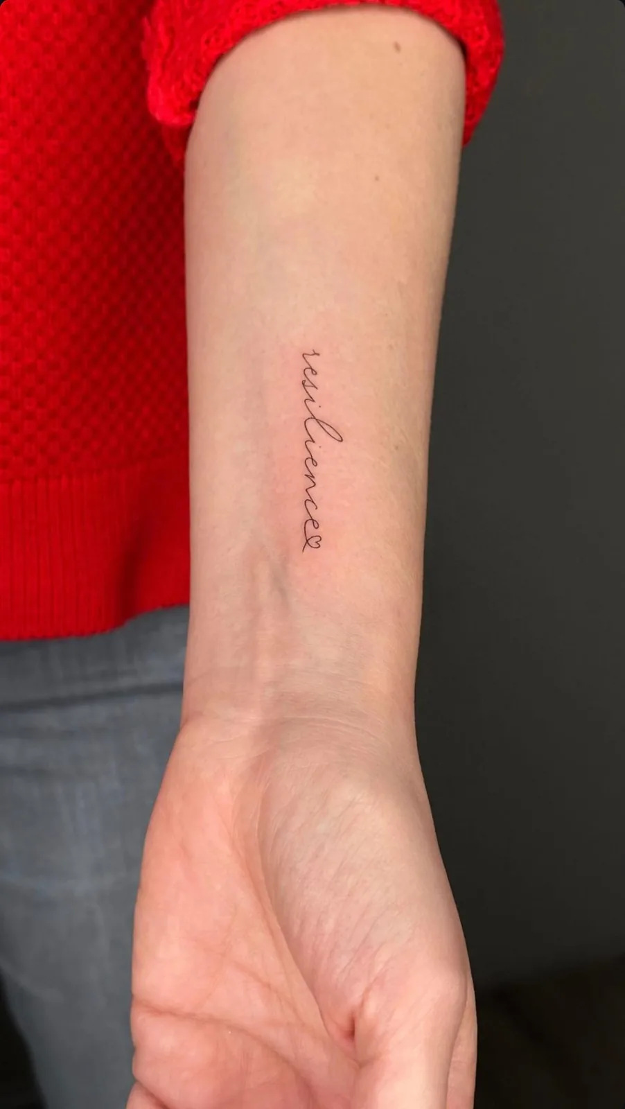 Tatuaje estilo Fineline - ejemplo 5 en Trato Tattoo Estudio Valencia