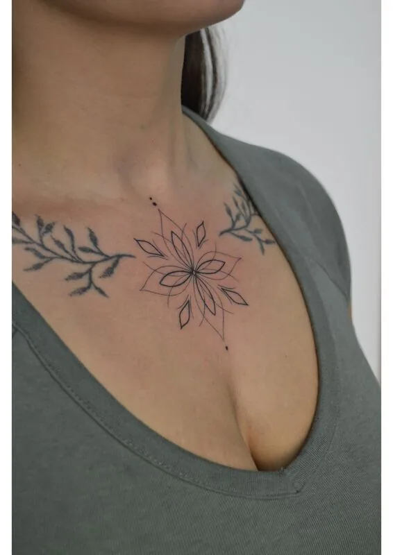 Tatuaje estilo Ornamental - ejemplo 2 en Trato Tattoo Estudio Valencia