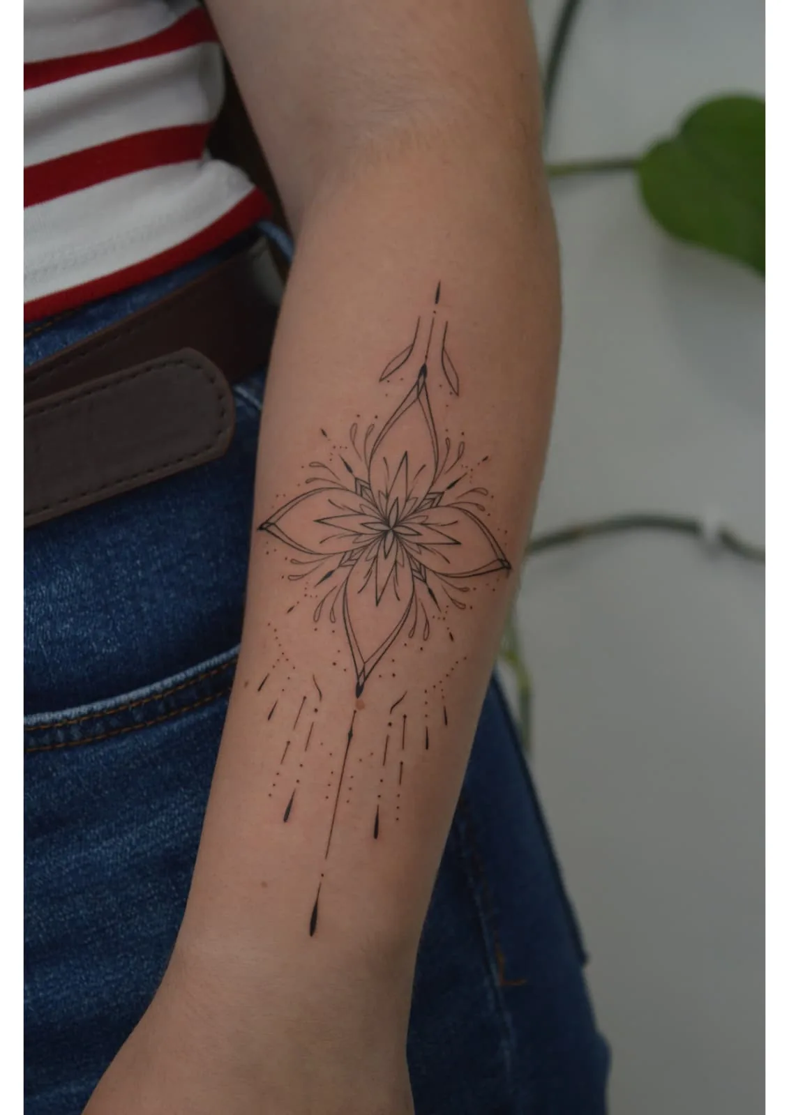 Tatuaje estilo Ornamental - ejemplo 5 en Trato Tattoo Estudio Valencia