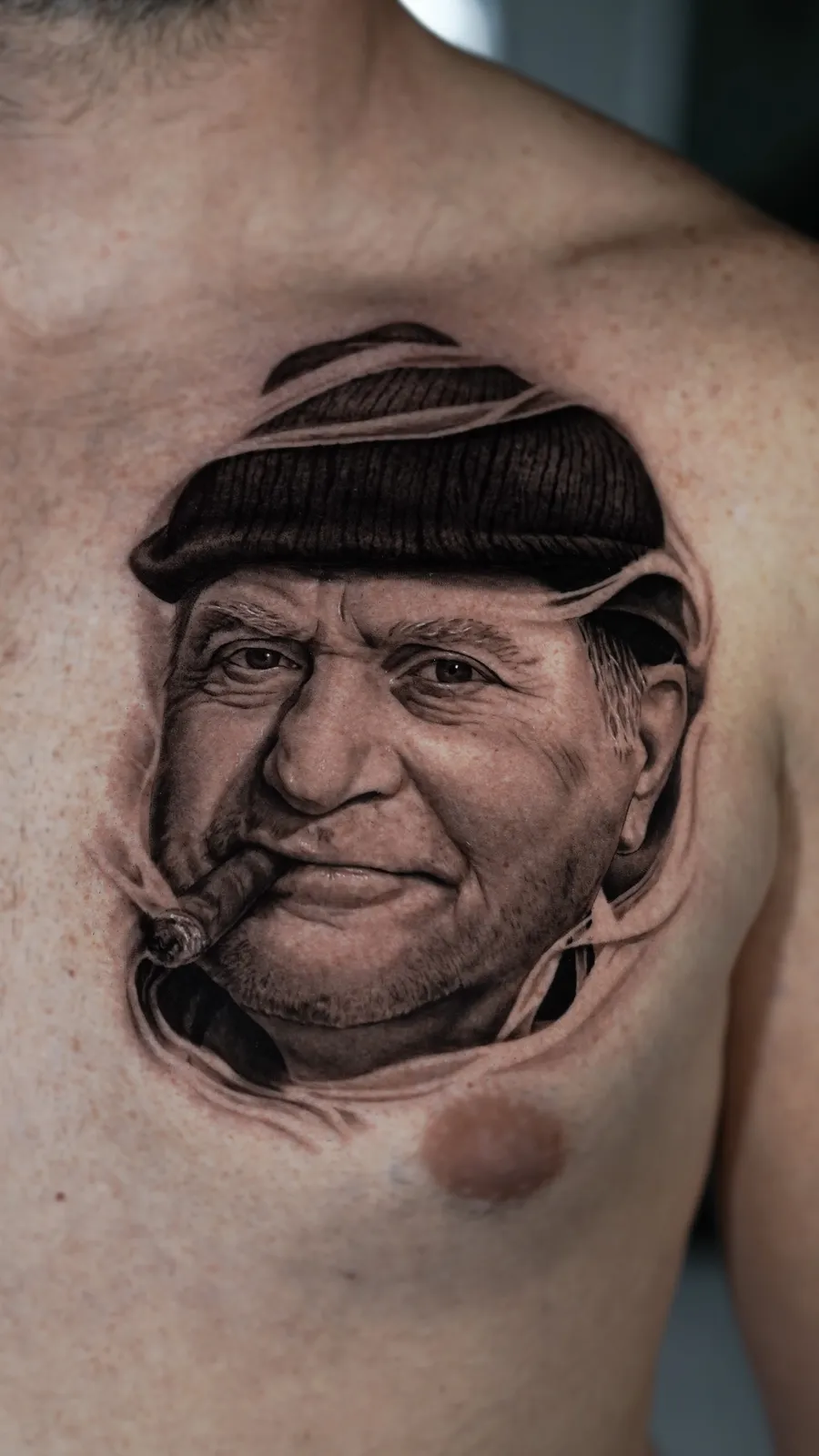 Tatuaje estilo Realismo - ejemplo 6 en Trato Tattoo Estudio Valencia